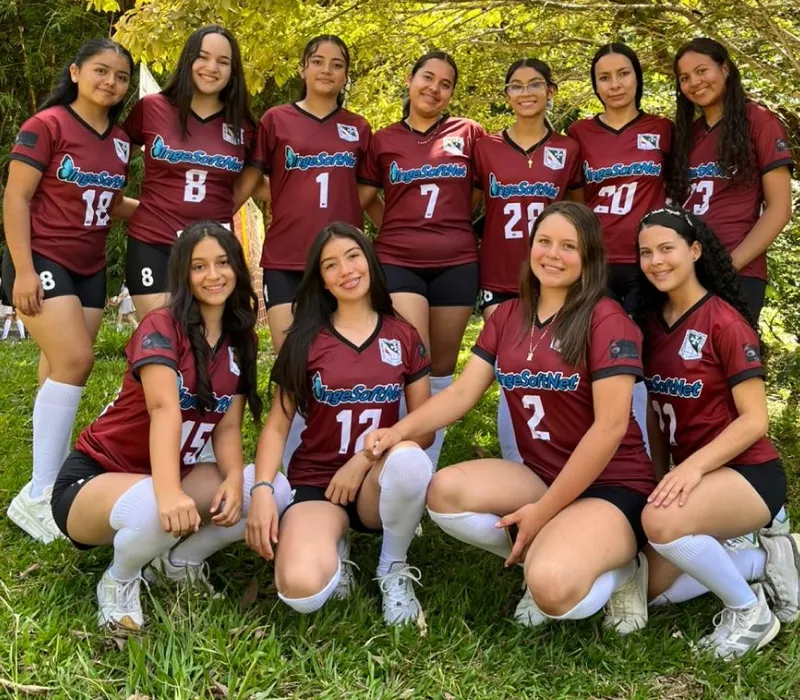Imagen del equipo de vóley